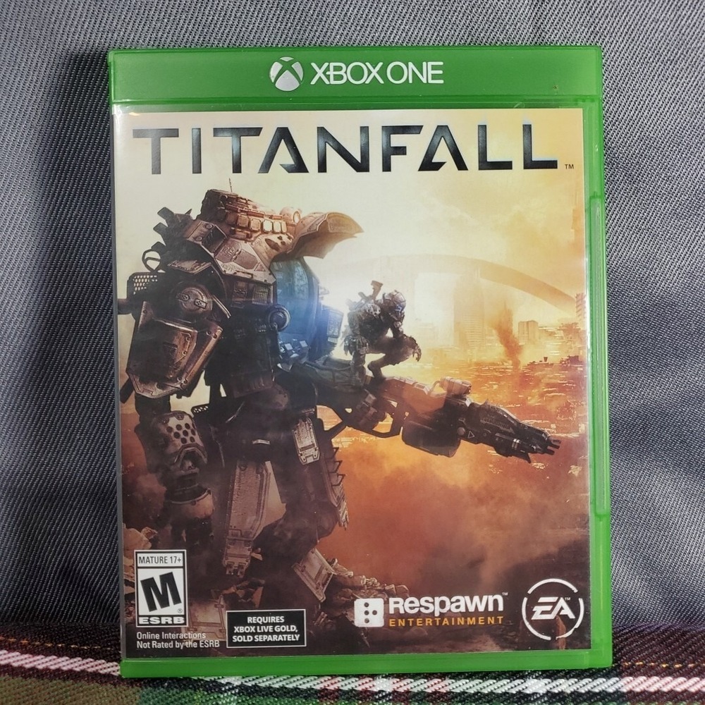 EA Xbox One Titanfall Video Game Green First Person Shooter Mech Combat FPS
